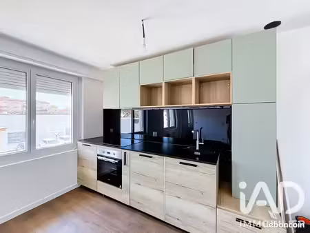appartement 26 m2 - maison de maitre renove
