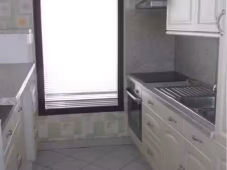appartement 2 pièces face gare – balcon – ascenseur neuf – garage possible