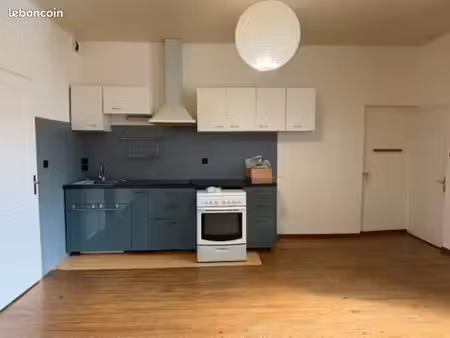 appartement 3 pièces 41 m²