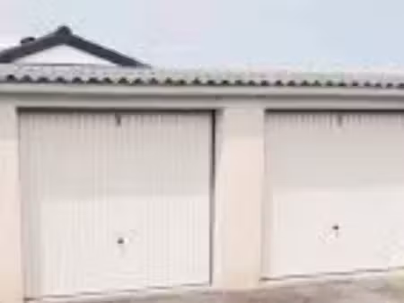 (rare) grand garage à louer sur terville