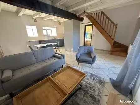 appartement duplex meublé au calme