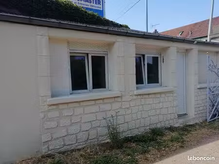 studio 1 pièce 23 m²