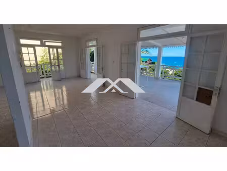 maison 160 m² saint leu