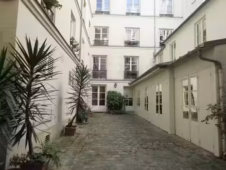 location locaux professionnels 7 pièces 120 m² à paris 4ème (75004)  4 400 €