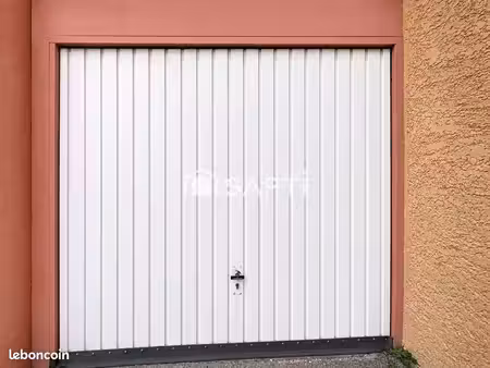 parking/box aoste