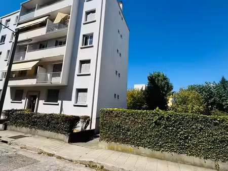 appartement 4 pièces 65 m²