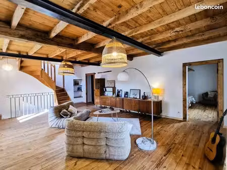 maison de famille dans un écrin de verdure et rénovation d’exception au calme absolu – sol