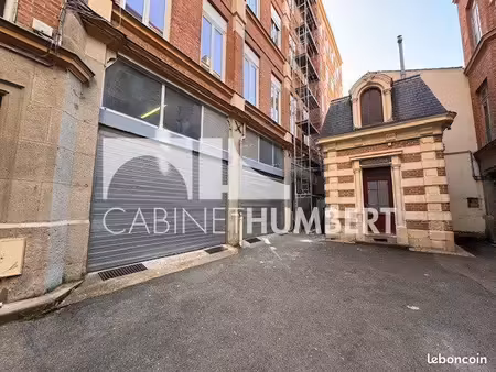 local commercial 200 m²