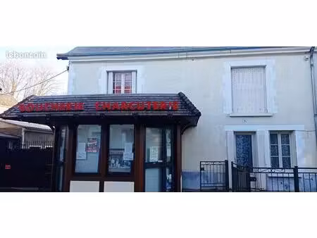 maison 8 pièces 150 m²