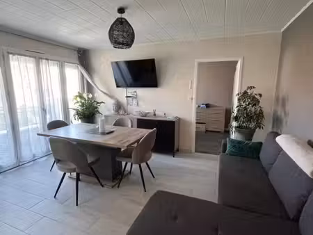residence le velay - bel f2 avec balcon et garage