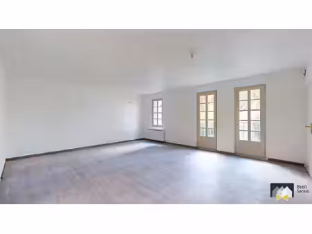 à louer t4/5 triplex - centre ville