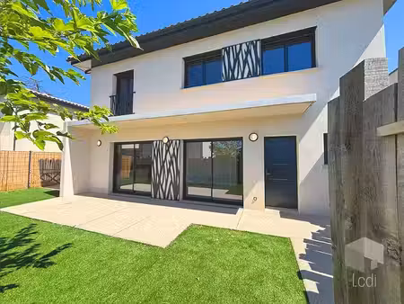 location maison 5 pièces 116 m² à montelimar (26200)  1 250 €