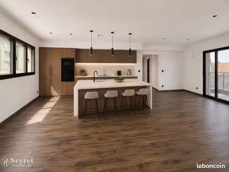 appartement 5 pièces 103 m²