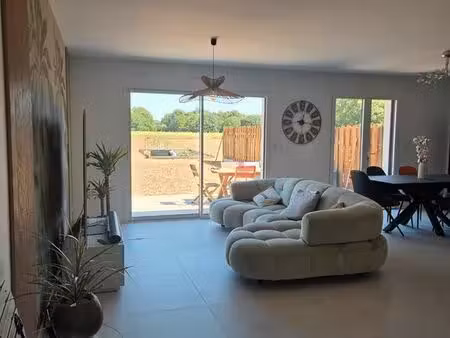 maison plein pied en campagne avec garage