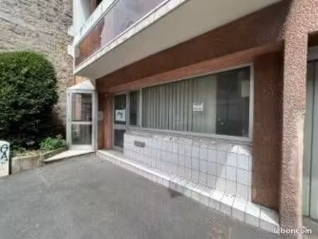 location local pas de porte