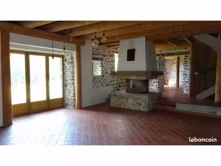 ferme 8 pièces 200 m²