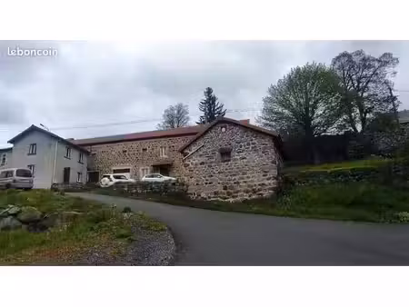 maison avec grange et dépendance