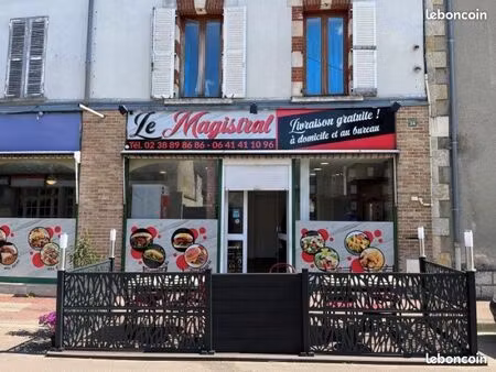 local commercial / restaurant en centre-ville