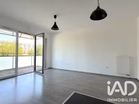 studio à neuville-en-ferrain (59960)