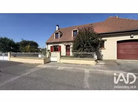 maison à roye (80700)