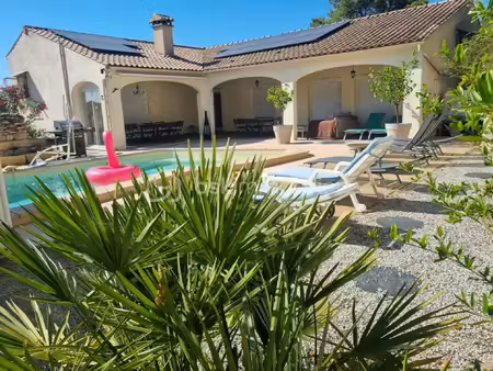 maison provencale de 190 m² à aubais