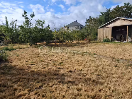 terrain de 1 020 m² à le molay-littry