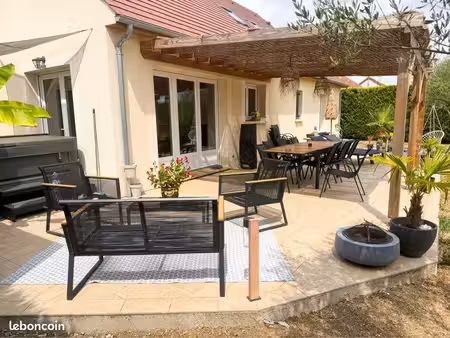 superbe maison 165m² — 5 ch  jardin 1080m² sans vis-à-vis  piscine
