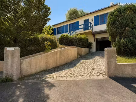 maison individuelle de 127 m²