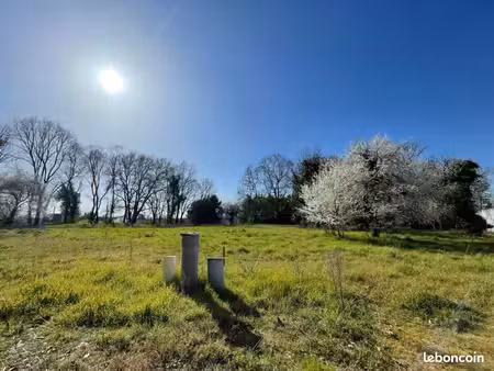 terrain 550 m² prignac et marcamps