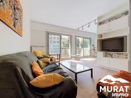 appartement 2 pièces 52 m²