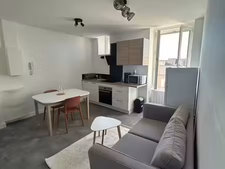 t3 - laval - meublé