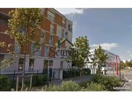 appartement 1 pièce 33 m²