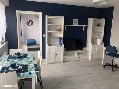 t2 meublé 42m² – loos  limite lille chr – parking privé – disponible au 1er septembre