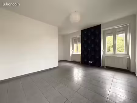 appartement 3 pièces 50 m²
