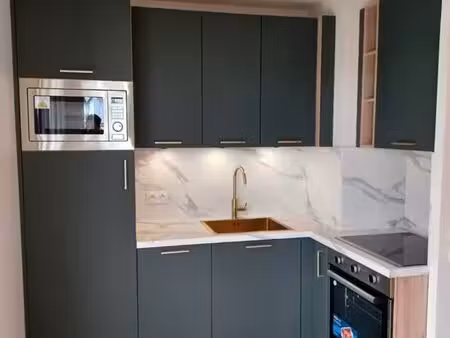 f2 meublé – 45 m² – rdc avec terrasse