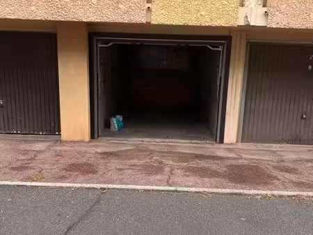 garage avenue des thermes balaruc