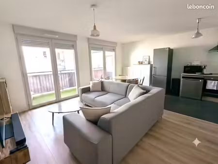 appartement t3 proche gare