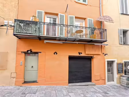 villefranche-sur-mer - a vendre murs commerciaux libres avec licence debit de boisson