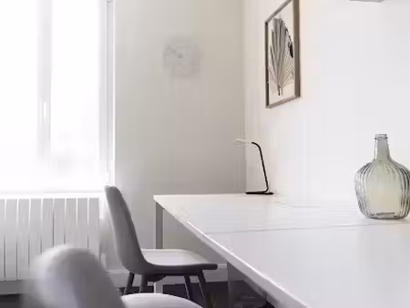 location locaux professionnels 1 pièce 12 m² à vexin-sur-epte (27630)  350 €
