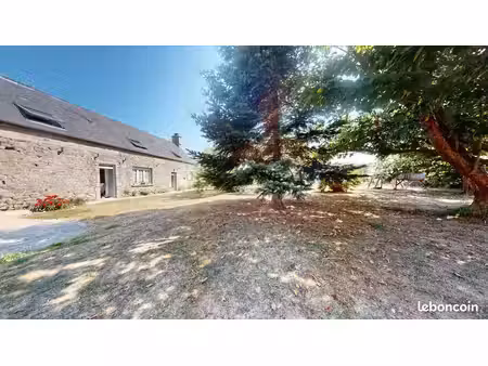 maison 8 pièces 261 m²