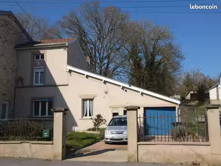 260703/fl -verdun  maison familiale de 130 m² avec garage sur 2 900 m² de terrain