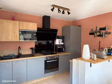 appartement 3 pièces 96 m²