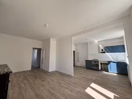 appartement entièrement rénové