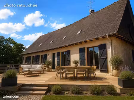 maison 5 pièces 230 m²