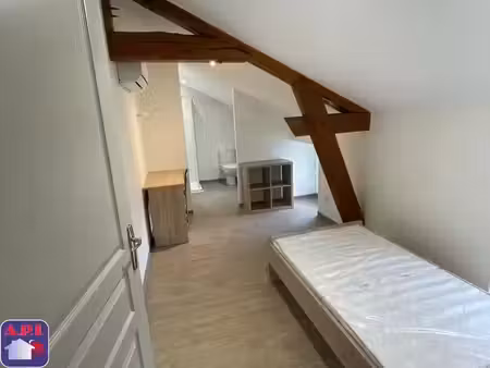 location appartement 1 pièce 10 m² à foix (09000)