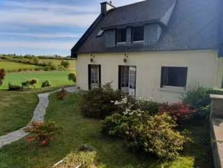 vente maison à scaër (29390) : à vendre / 140m² scaër