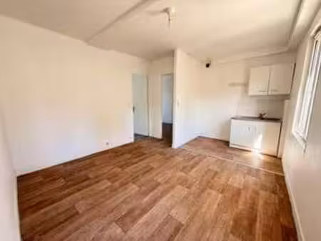 location appartement 3 pièces à caen vaucelles (14000) : à louer 3 pièces / 39m² caen vauc