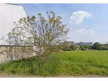 terrain à bâtir  libre de constructeur