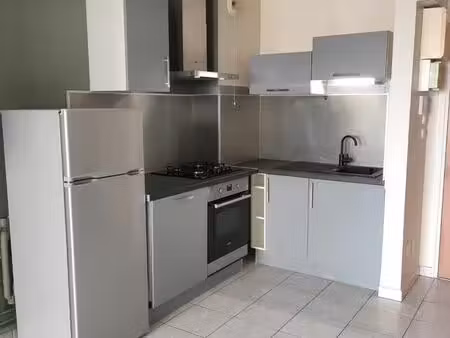 ◊ à louer - charmant t2 meublé de 40 m² avec balcon & garage