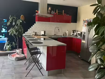 spacieux appartement t5 duplex de 130 m²